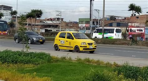 Los colegios autorizados en alternancia deberán hacer sus clases a través de la modalidad no presencial. Taxistas de Soacha no se unieron al paro | Periodismo Público