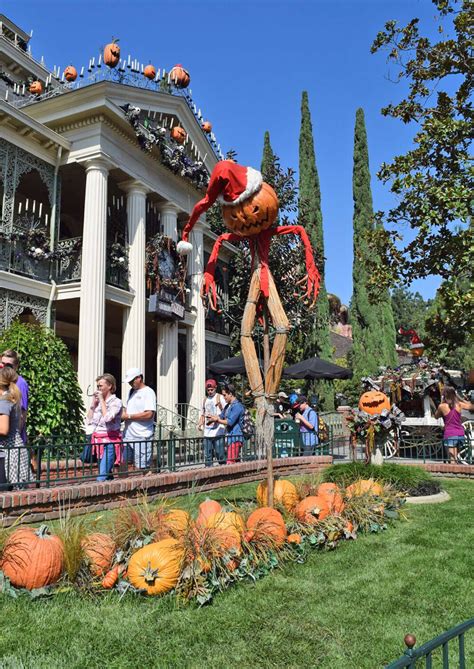 Ultimate Guide To Disneyland Halloween Time 2018