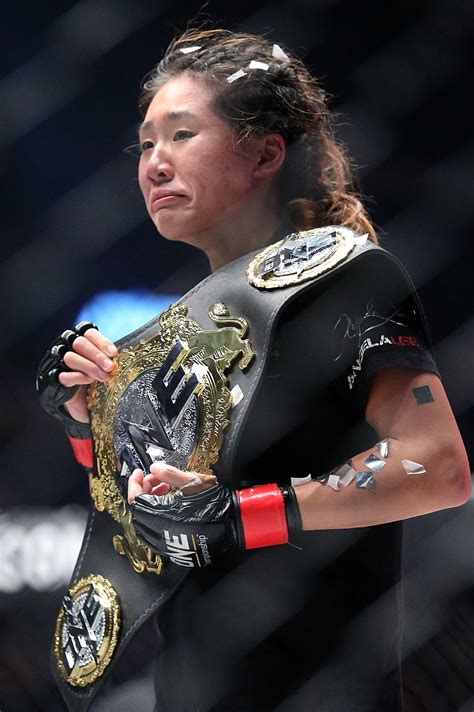 Mixed Martial Arts Angela Lee Crowned One Championships First Womens World Champion News