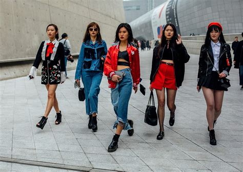 korean street fashion for women 2022