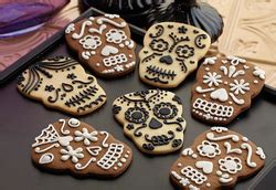 Qc design school's interior decorating course online allows you to channel your passion for home decor into a successful career. NEW! Day of the Dead Cookies - Wilton Cake Decorating ...