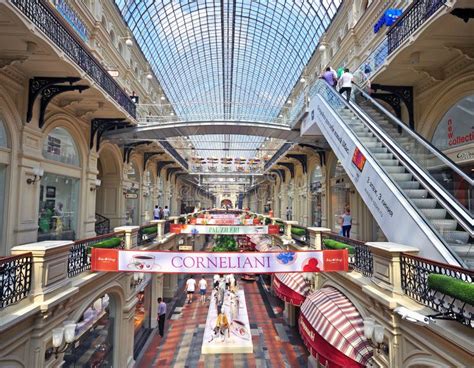 Moscow Gum Shopping Mall Editorial Stock Image Image Of Passage 40968389
