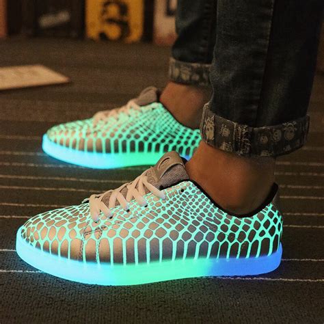 2016 New Arrival Men Lightning Shoes Low Fluorescent Lamp Light Shoes
