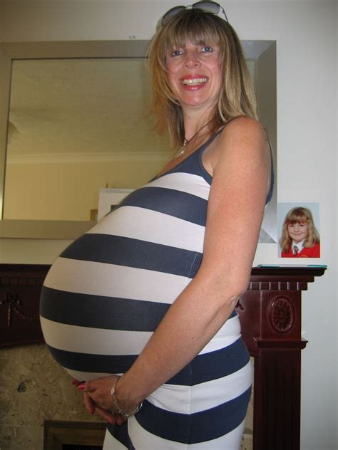 Weeks Pregnant With Triplets The Maternity Gallery The Best Porn Website
