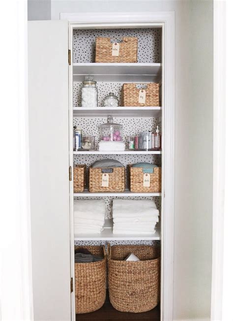 Amazing Before And After Linen Closet Makeover Helpful Organization