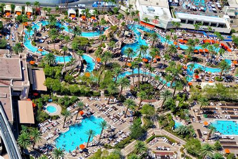 Pool Season Returns To Mgm Resorts Properties On The Las Vegas Strip