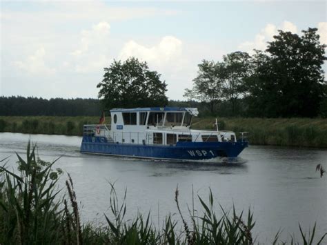 Wsp 1 Der Wasserschutzpolizei Potsdambrandenburg Während Eines