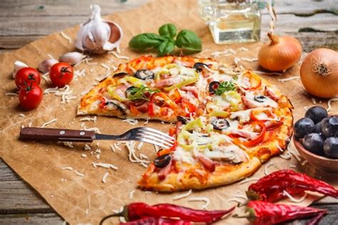 Recette pâte à pizza italienne faite maison astuces garnitures et