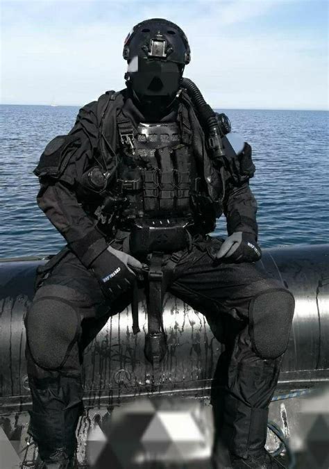 Member Of The Vympel Dive Team From The Fsb Special Purpose Center