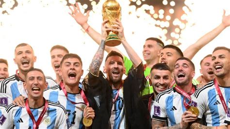 la selección argentina estrenará la camiseta con las tres estrellas en el estadio monumental