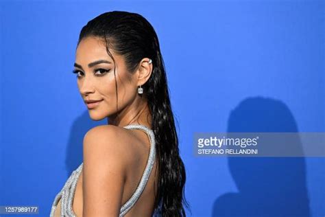 Actress Shay Mitchell Photos And Premium High Res Pictures Getty Images