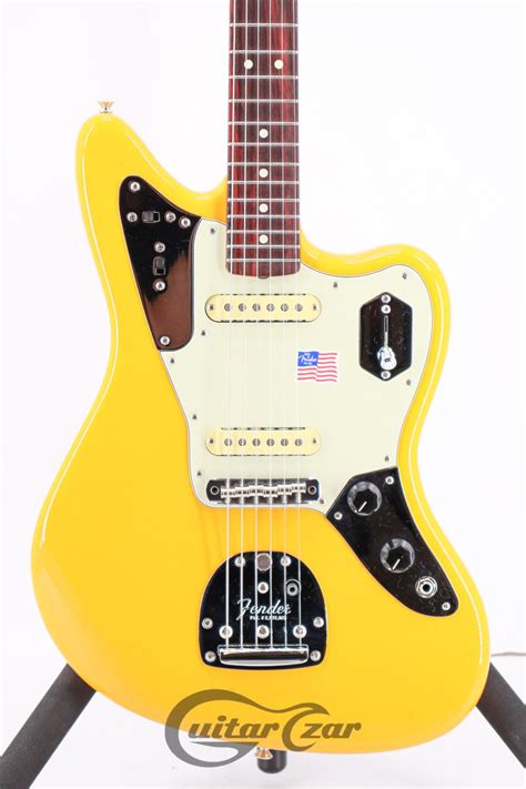 Fender Johnny Marr Jaguar Fever Dream Yellow Electric Guitar