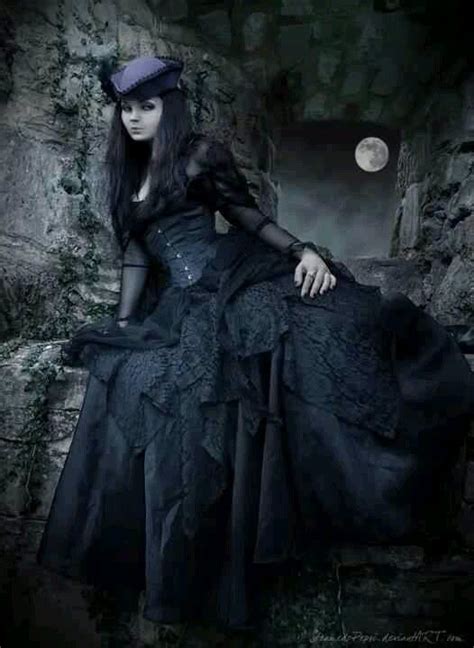 62 Best Victorian Goth Images On Pinterest Gothic Fashion Victorian