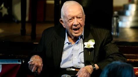 Jimmy Carter Entre Dans Les Soins Palliatifs Domicile Nnn