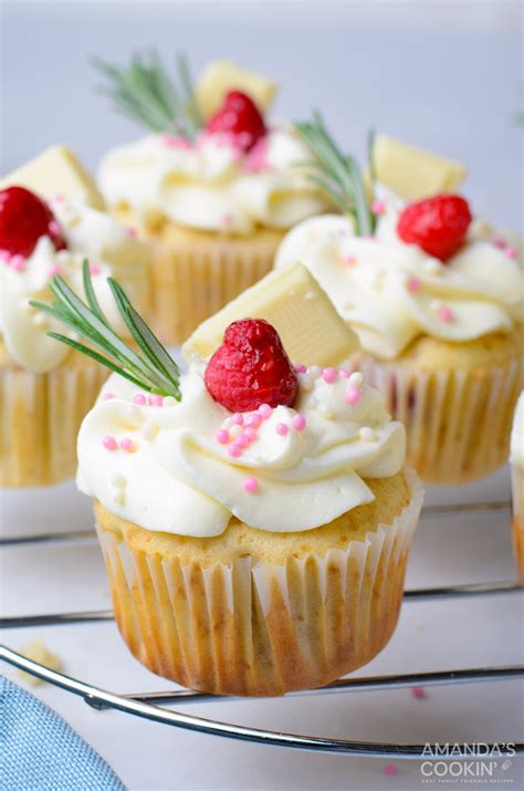 Raspberry White Chocolate Cupcakes Amanda S Cookin Cake Cupcakes
