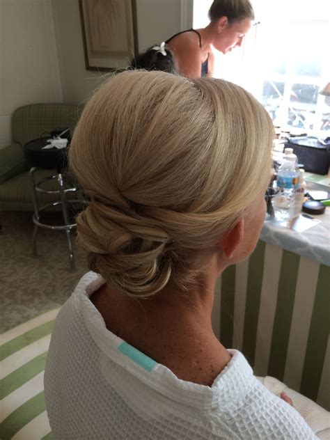 The 25 Best Mother Of The Bride Hairstyles Ideas On Pinterest