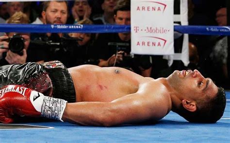 Amir Khan Knocked Out By Canelo Alvarez In Wbc Middleweight Fight