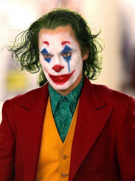 Joker is an original, standalone story. Repin 📽 🤡♠️♦️Joaquin Phoenix The Joker ♥️♣️🃏 | Joker film ...