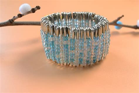 Pin On Beaded Jewelry