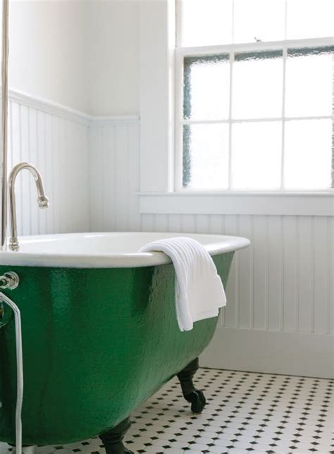 33 Colorful Bathtubs For A Stylish Statement Digsdigs