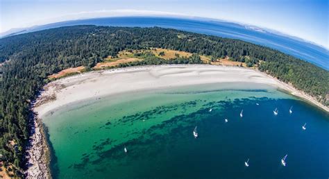 10 Gorgeous Gulf Islands In Bc Viva Beautiful Places To Visit