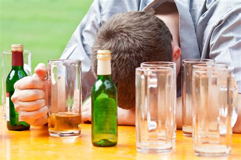 Unsere Persönlichkeit Beeinflusst Den Alkoholkonsum Heilpraxis