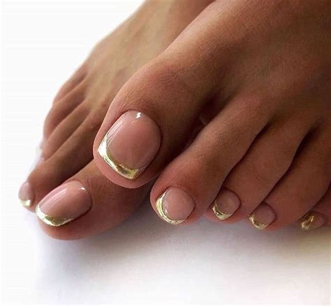 pin by manicure secretnail on pedicure design in 2020 pedicure designs toe nails pretty