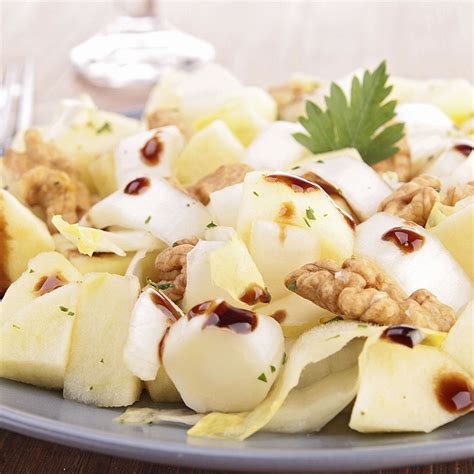 Recette Salade Dendives Aux Pommes Et Noix