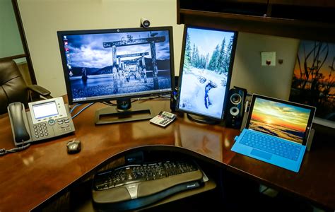 Surface Pro Three Monitor Desktop Setup