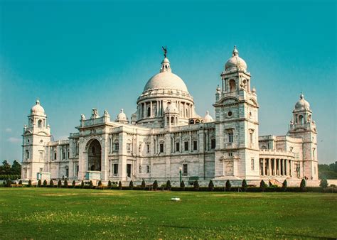 Top Famous Historical Monuments In India You Must Visit In