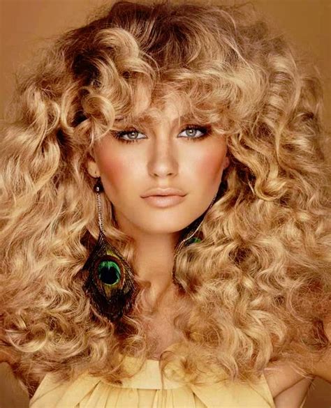 Iconic 70s Hairstyles For Modern Day Disco Glamour Part 18