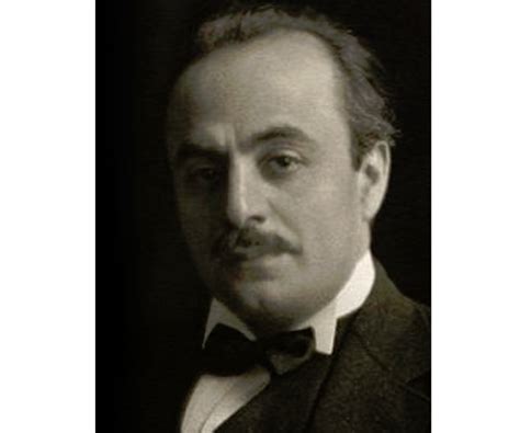 Gibran is an artist and designer based in seattle, wa. Khalil Gibran Biography - Facts, Childhood, Family Life ...