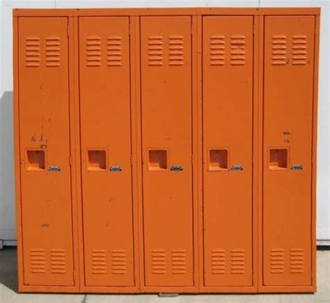 Pdam kabupaten banjarnegara jl.letnan karjono no.69 banjarnegara telepon (0286) 591667 fax.(0286) 592510. I had an orange locker in high school! | Esthétique orange, Couleur orange et Jaune orange