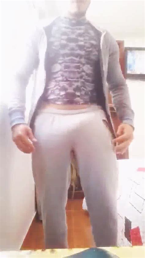 Photo Gray Sweatpants Bulge Page 4 Lpsg