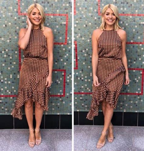 Holly Willoughby Forever Unique This Morning Babe Flaunts Sex Appeal