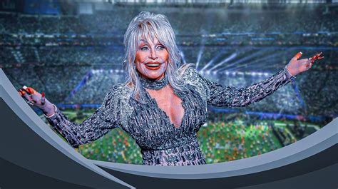 Dolly Parton Explains Why She Turned Down The Super Bowl