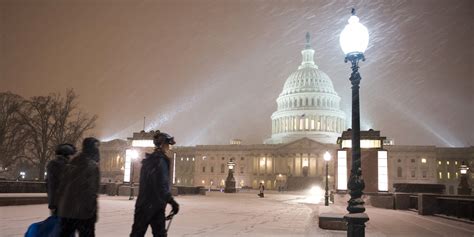 Snowstorm Hits Washington Dc Photos Huffpost