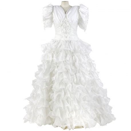 Stai cercando abiti da sposa in offerta? Abiti da sposa anni 80 immagini