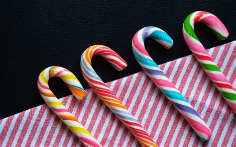 Weird Candy Cane Flavors To Try This Year