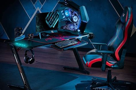 Best Computer Gaming Desk The 7 Best Gaming Desks With Led Lights Dot