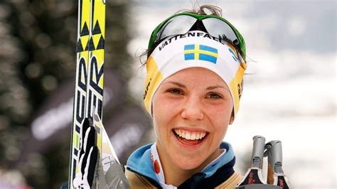 She won a bronze medal in the 4 x 5 km relay at the fis nordic world ski championships 2009 in liberec. Charlotte Kalla, Langrenn | Ny stjerne dropper Tour de Ski