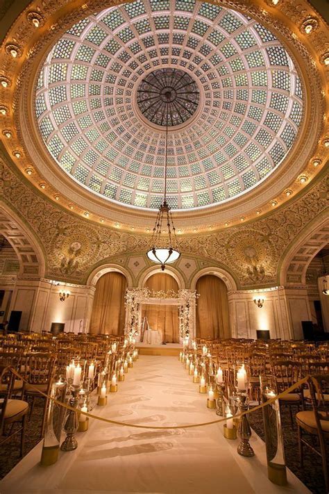 Wedding venue prices in michigan. Extravagant Chicago Winter Wedding from Artisan Events ...