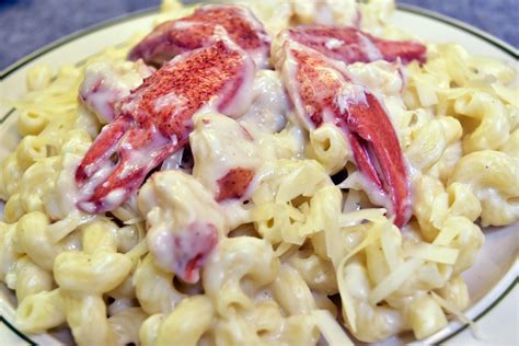 The History Of Lobster Macaroni And Cheese With A Recipe Cuisinology