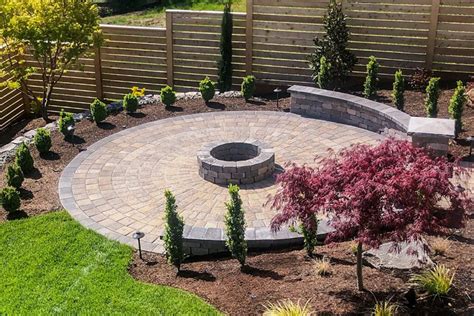 How To Make A Round Patio With Square Pavers Js Brick Pavers