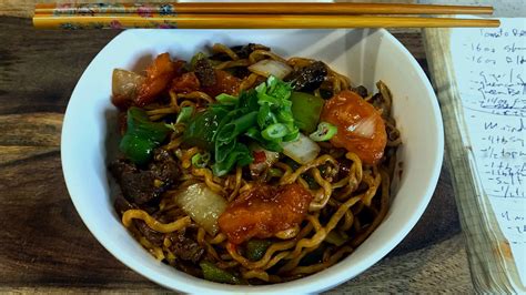 Tomato Beef Chow Mein Will And Grace — Woo Can Cook