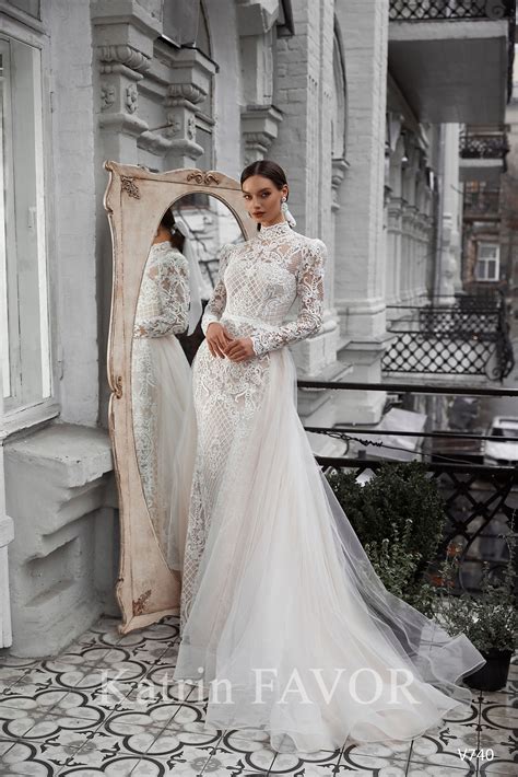 Top 10 Mermaid Wedding Dresses With Sleeves The Bridal Finery Vlrengbr