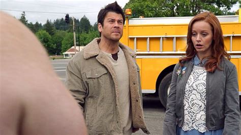 Jacob Stone Christian Kane And Cassandra Cillian S Lindy Booth Reaction To The Mayor S Jogging