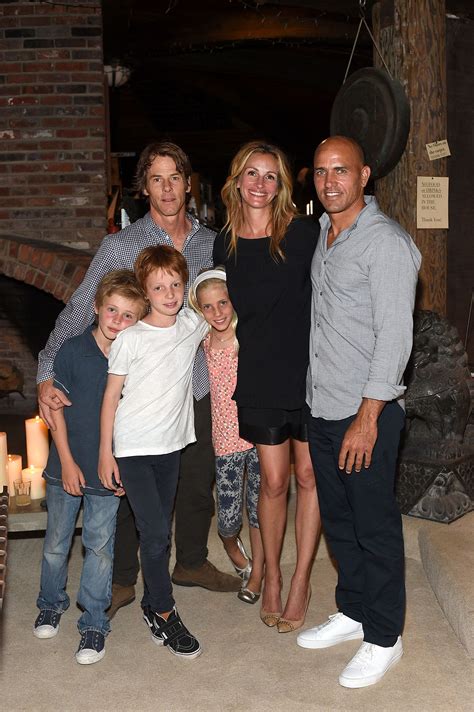 Julia Roberts Celebrates 18th Anniversary With Husband Daniel Moder In