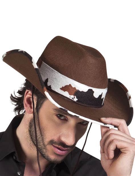 Idän Cowboyn hattu nauhalla, tilaa Hatut Vegaoo.fi:ltä