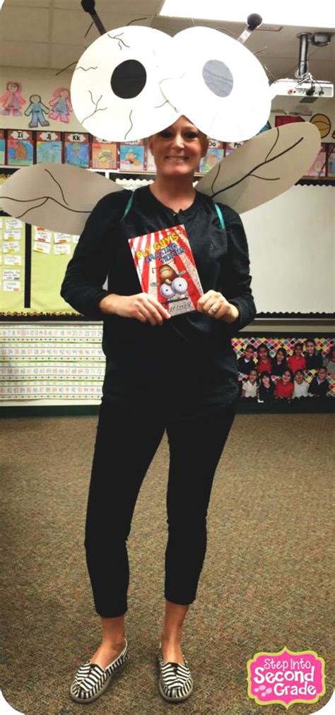 23 Perfect Halloween Costumes For Every Teacher And Book Lover